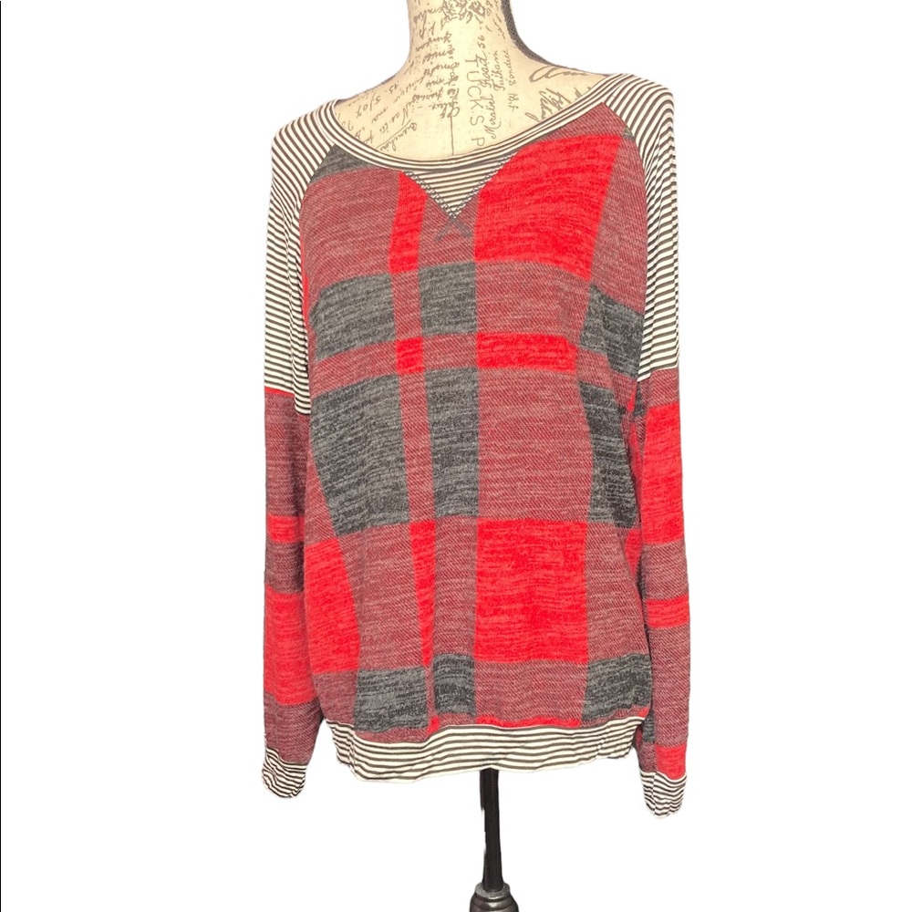4 for $35 Plaid Long sleeve top